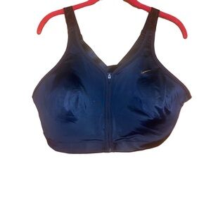 Nike black zip front control sports bra 38D